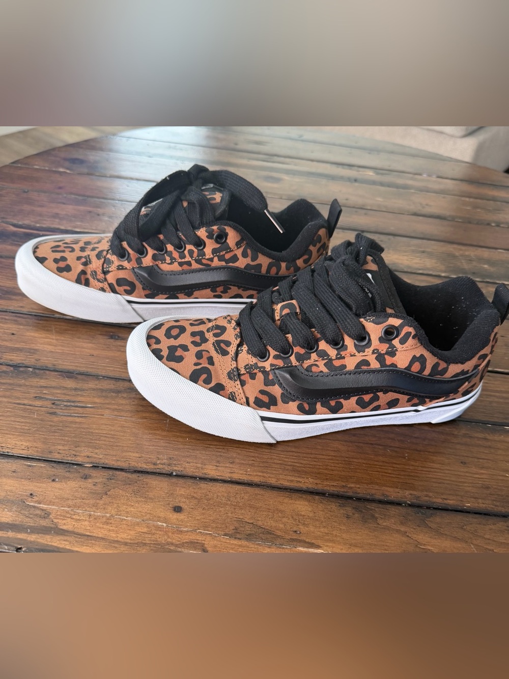 Leopard Vans, perfect for fall! Never worn